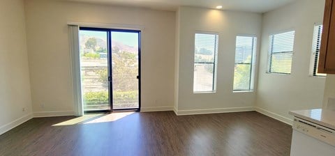 Floor plan for studio, 1 bath, 456 sqft